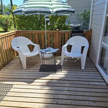 Camping Mobilhome 2 Climatisé 3 étoiles *